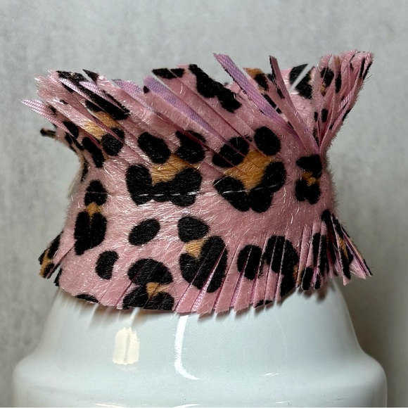 NWT Pink Leopard Fringe Snap Bracelet | Animal Print Faux Leather Cuff - Picture 3 of 13